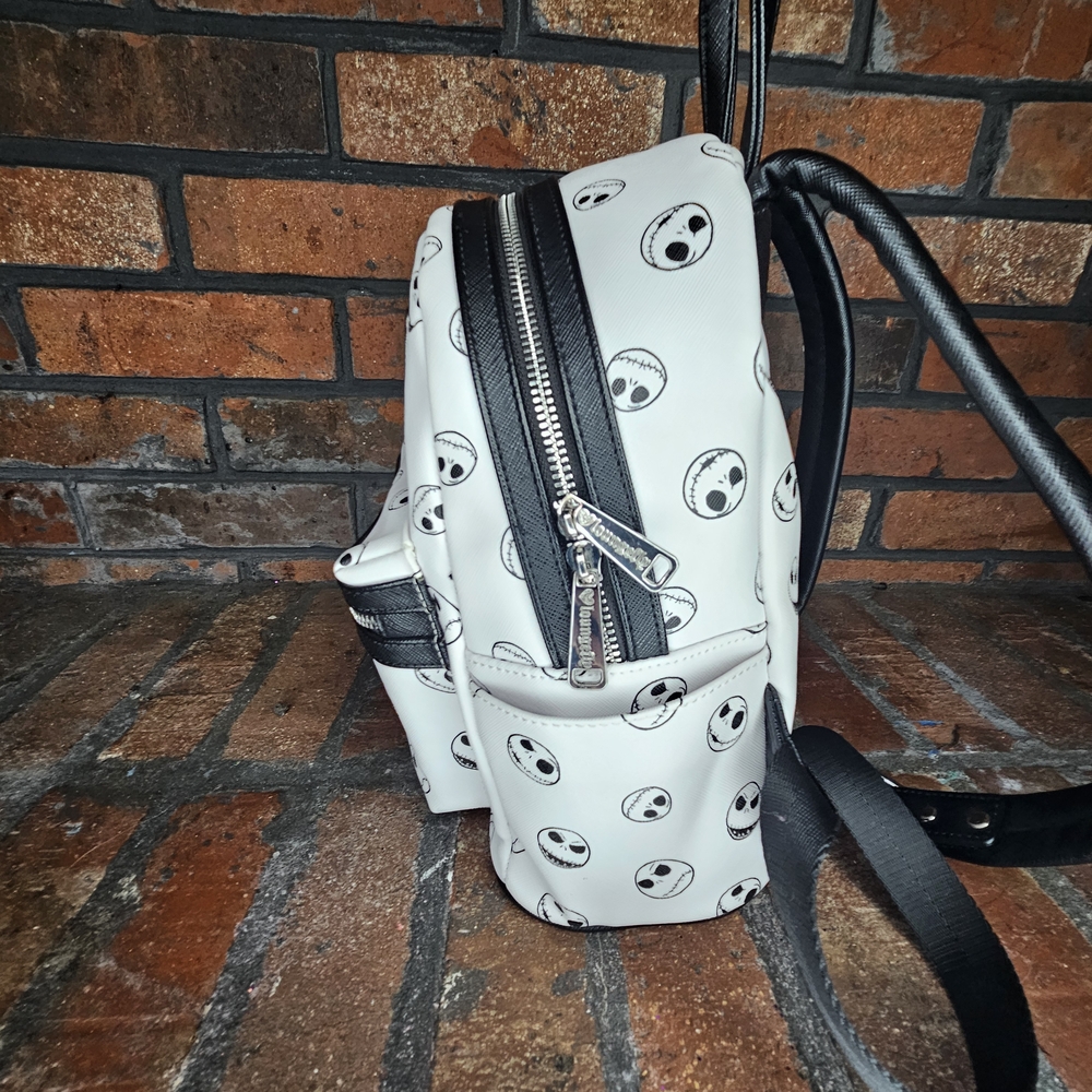 Rare Jack Skeleton Loungefly Back Pack - image 4